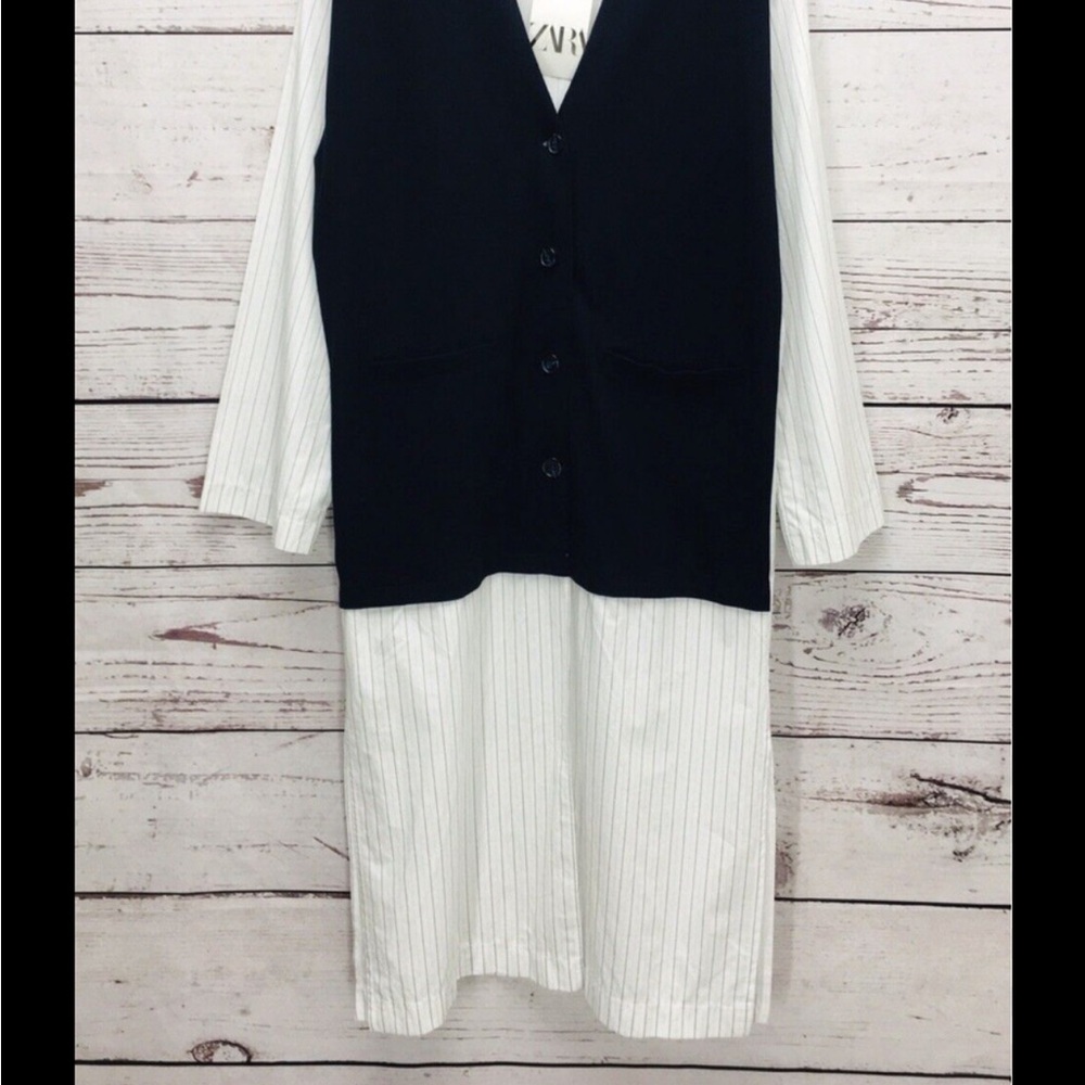 Zara Black and White Boxy Peter Pan Collar Top